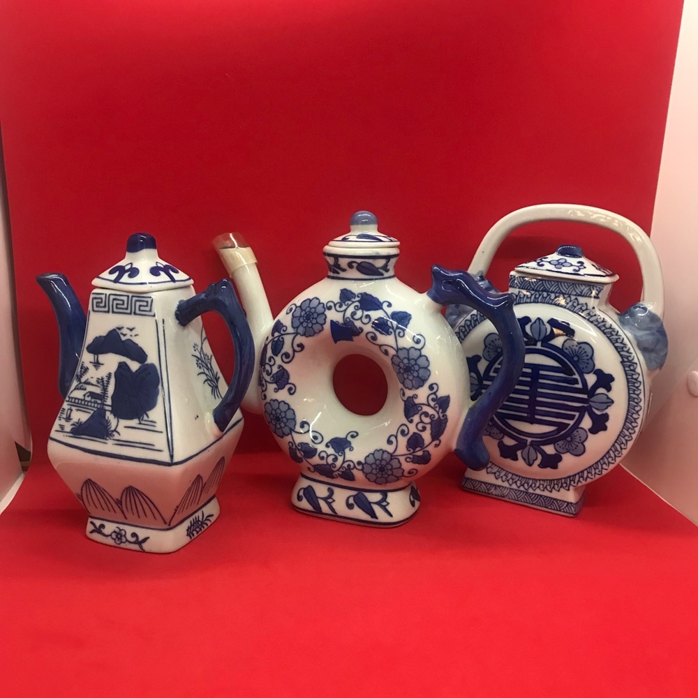 Set of 3 Blue and White Decorator Teapots